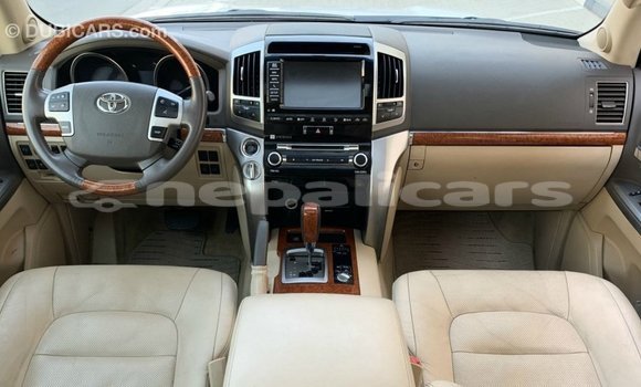 Buy Import Toyota Land Cruiser White Car in Import - Dubai in Bagmati Buy Import Toyota Land Cruiser White Car in Import - Dubai in Bagmati