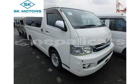 Buy Import Toyota Regius White Car in Import - Dubai in Bagmati Buy Import Toyota Regius White Car in Import - Dubai in Bagmati