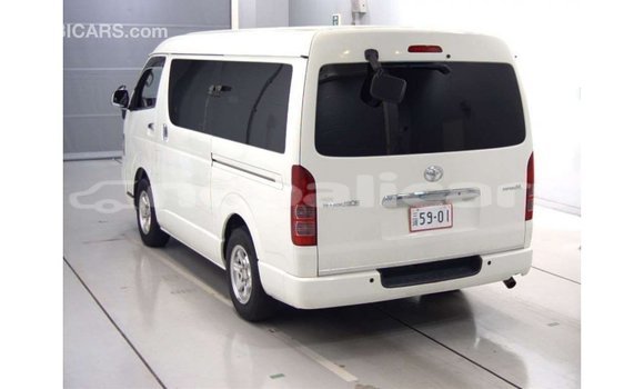 Buy Import Toyota Regius White Car in Import - Dubai in Bagmati Buy Import Toyota Regius White Car in Import - Dubai in Bagmati