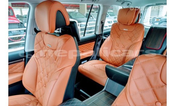 Buy Import Toyota Land Cruiser Black Car in Import - Dubai in Bagmati Buy Import Toyota Land Cruiser Black Car in Import - Dubai in Bagmati