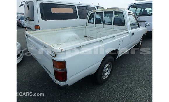 Buy Import Toyota Hilux White Car in Import - Dubai in Bagmati Buy Import Toyota Hilux White Car in Import - Dubai in Bagmati