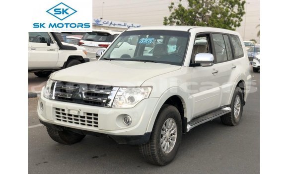 Buy Import Mitsubishi Pajero White Car in Import - Dubai in Bagmati Buy Import Mitsubishi Pajero White Car in Import - Dubai in Bagmati