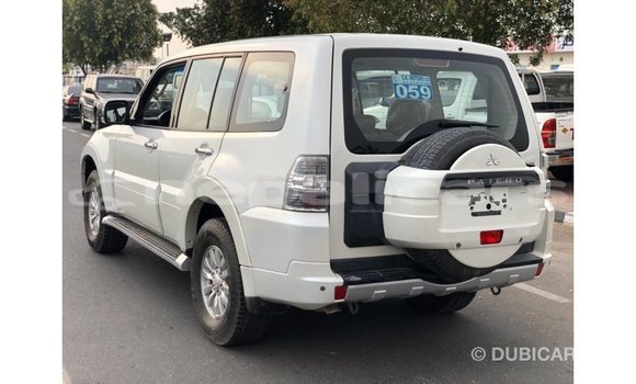 Buy Import Mitsubishi Pajero White Car in Import - Dubai in Bagmati Buy Import Mitsubishi Pajero White Car in Import - Dubai in Bagmati