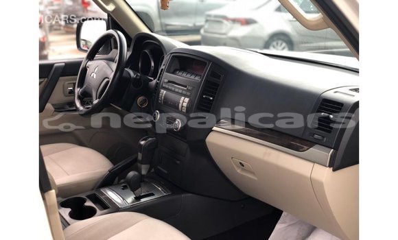 Buy Import Mitsubishi Pajero White Car in Import - Dubai in Bagmati Buy Import Mitsubishi Pajero White Car in Import - Dubai in Bagmati