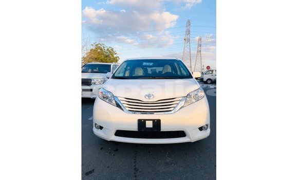 Buy Import Toyota Sienna White Car in Import - Dubai in Bagmati Buy Import Toyota Sienna White Car in Import - Dubai in Bagmati