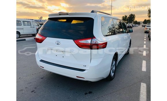 Buy Import Toyota Sienna White Car in Import - Dubai in Bagmati Buy Import Toyota Sienna White Car in Import - Dubai in Bagmati