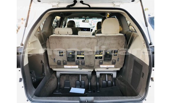 Buy Import Toyota Sienna White Car in Import - Dubai in Bagmati Buy Import Toyota Sienna White Car in Import - Dubai in Bagmati