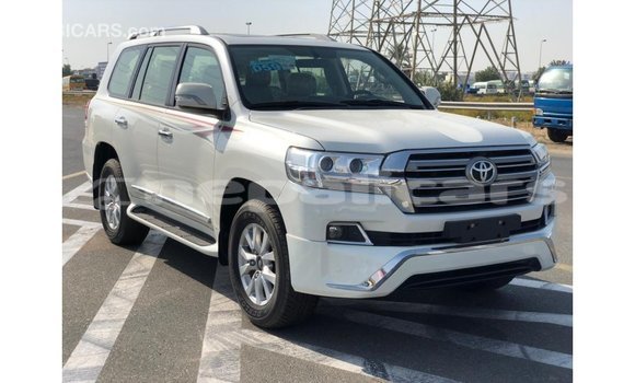 Buy Import Toyota Land Cruiser White Car in Import - Dubai in Bagmati Buy Import Toyota Land Cruiser White Car in Import - Dubai in Bagmati