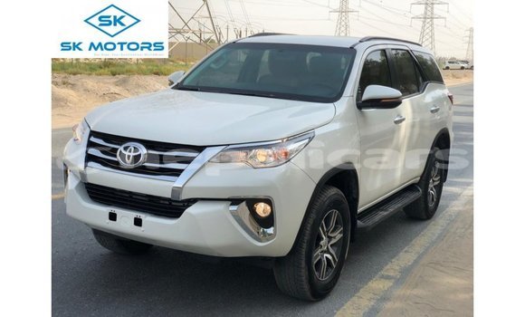Buy Import Toyota Fortuner White Car in Import - Dubai in Bagmati