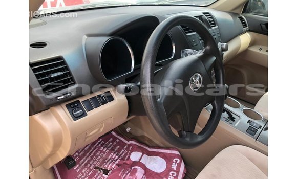 Buy Import Toyota Highlander Blue Car in Import - Dubai in Bagmati Buy Import Toyota Highlander Blue Car in Import - Dubai in Bagmati