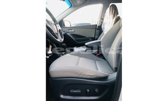 Buy Import Hyundai Santa Fe Other Car in Import - Dubai in Bagmati Buy Import Hyundai Santa Fe Other Car in Import - Dubai in Bagmati