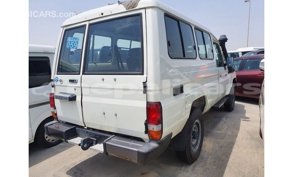 Buy Import Toyota Land Cruiser White Car in Import - Dubai in Bagmati Buy Import Toyota Land Cruiser White Car in Import - Dubai in Bagmati