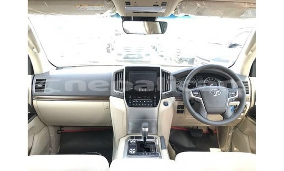 Buy Import Toyota Land Cruiser White Car in Import - Dubai in Bagmati Buy Import Toyota Land Cruiser White Car in Import - Dubai in Bagmati