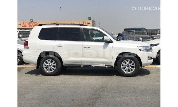 Buy Import Toyota Land Cruiser White Car in Import - Dubai in Bagmati Buy Import Toyota Land Cruiser White Car in Import - Dubai in Bagmati