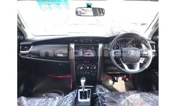 Buy Import Toyota Fortuner White Car in Import - Dubai in Bagmati Buy Import Toyota Fortuner White Car in Import - Dubai in Bagmati