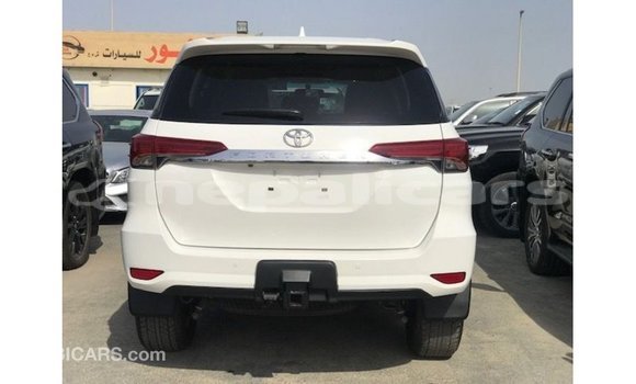 Buy Import Toyota Fortuner White Car in Import - Dubai in Bagmati Buy Import Toyota Fortuner White Car in Import - Dubai in Bagmati