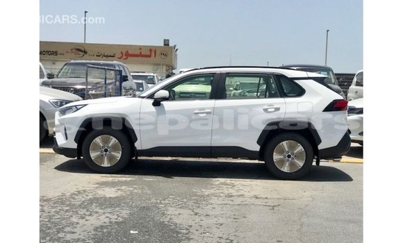 Buy Import Toyota 4Runner White Car in Import - Dubai in Bagmati Buy Import Toyota 4Runner White Car in Import - Dubai in Bagmati
