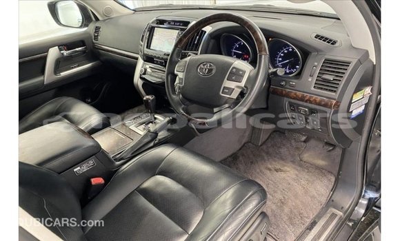 Buy Import Toyota Land Cruiser Black Car in Import - Dubai in Bagmati Buy Import Toyota Land Cruiser Black Car in Import - Dubai in Bagmati