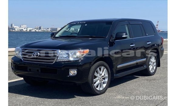Buy Import Toyota Land Cruiser Black Car in Import - Dubai in Bagmati Buy Import Toyota Land Cruiser Black Car in Import - Dubai in Bagmati
