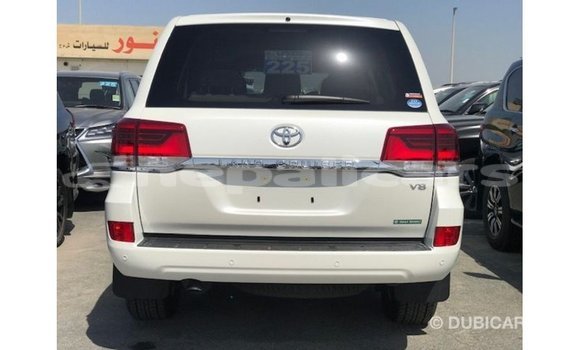 Buy Import Toyota Land Cruiser White Car in Import - Dubai in Bagmati Buy Import Toyota Land Cruiser White Car in Import - Dubai in Bagmati