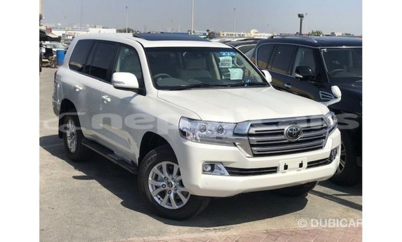 Buy Import Toyota Land Cruiser White Car in Import - Dubai in Bagmati Buy Import Toyota Land Cruiser White Car in Import - Dubai in Bagmati