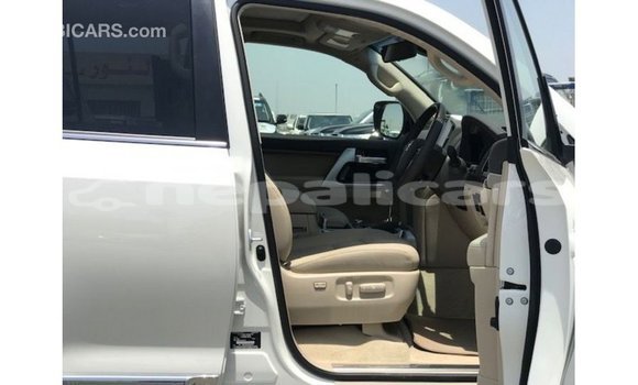 Buy Import Toyota Land Cruiser White Car in Import - Dubai in Bagmati Buy Import Toyota Land Cruiser White Car in Import - Dubai in Bagmati