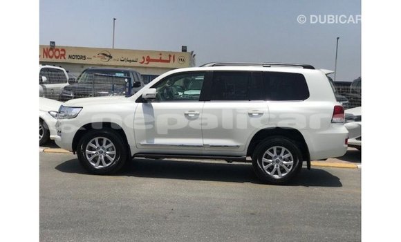 Buy Import Toyota Land Cruiser White Car in Import - Dubai in Bagmati Buy Import Toyota Land Cruiser White Car in Import - Dubai in Bagmati