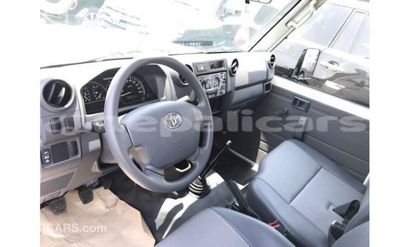 Buy Import Toyota Land Cruiser White Car in Import - Dubai in Bagmati Buy Import Toyota Land Cruiser White Car in Import - Dubai in Bagmati