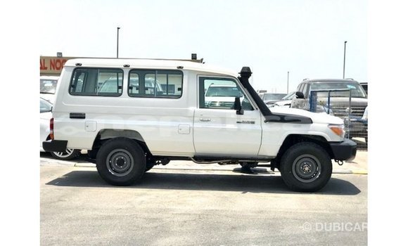 Buy Import Toyota Land Cruiser White Car in Import - Dubai in Bagmati Buy Import Toyota Land Cruiser White Car in Import - Dubai in Bagmati
