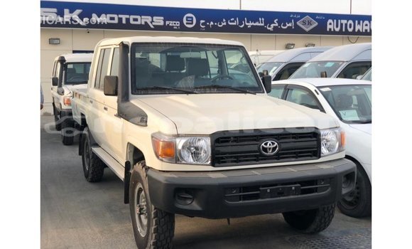 Buy Import Toyota Land Cruiser White Car in Import - Dubai in Bagmati Buy Import Toyota Land Cruiser White Car in Import - Dubai in Bagmati