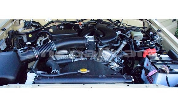 Buy Import Toyota Land Cruiser Beige Car in Import - Dubai in Bagmati Buy Import Toyota Land Cruiser Beige Car in Import - Dubai in Bagmati