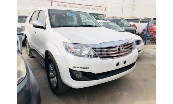 Buy Import Toyota Fortuner White Car in Import - Dubai in Bagmati Buy Import Toyota Fortuner White Car in Import - Dubai in Bagmati