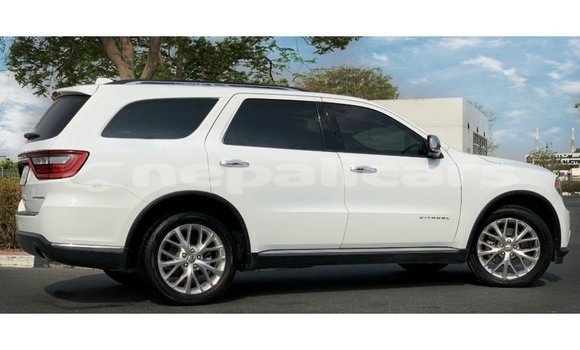 Buy Import Dodge Durango White Car in Import - Dubai in Bagmati Buy Import Dodge Durango White Car in Import - Dubai in Bagmati