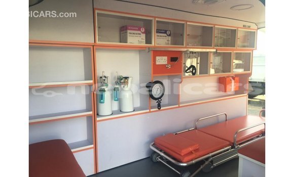 Buy Import Toyota Hiace White Car in Import - Dubai in Bagmati Buy Import Toyota Hiace White Car in Import - Dubai in Bagmati