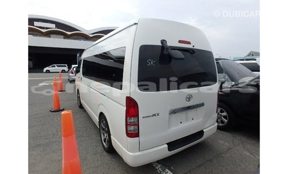 Buy Import Toyota Hiace White Car in Import - Dubai in Bagmati Buy Import Toyota Hiace White Car in Import - Dubai in Bagmati