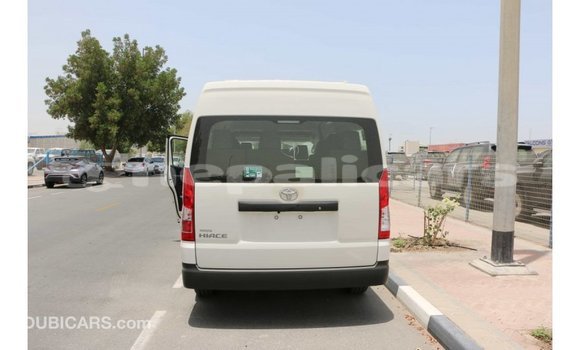 Buy Import Toyota Hiace White Car in Import - Dubai in Bagmati Buy Import Toyota Hiace White Car in Import - Dubai in Bagmati