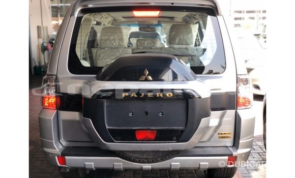 Buy Import Mitsubishi Pajero Other Car in Import - Dubai in Bagmati Buy Import Mitsubishi Pajero Other Car in Import - Dubai in Bagmati