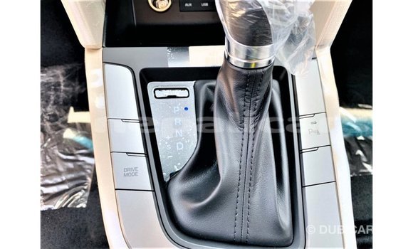 Buy Import Hyundai Elantra White Car in Import - Dubai in Bagmati Buy Import Hyundai Elantra White Car in Import - Dubai in Bagmati