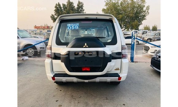 Buy Import Mitsubishi Pajero White Car in Import - Dubai in Bagmati Buy Import Mitsubishi Pajero White Car in Import - Dubai in Bagmati