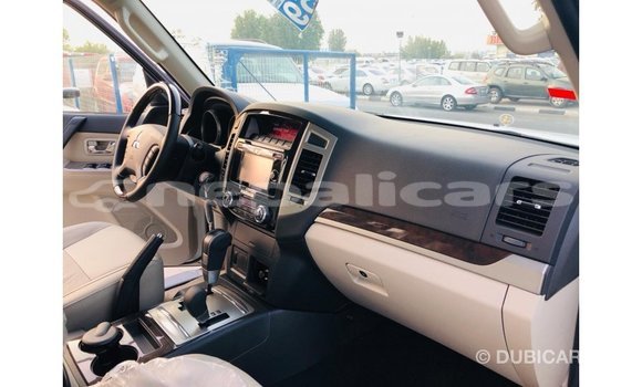 Buy Import Mitsubishi Pajero White Car in Import - Dubai in Bagmati Buy Import Mitsubishi Pajero White Car in Import - Dubai in Bagmati