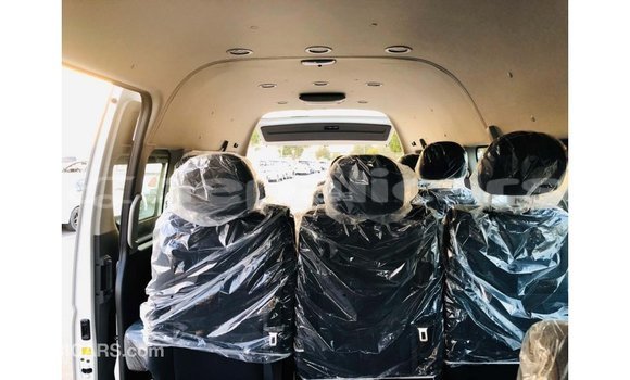 Buy Import Foton Tunland White Car in Import - Dubai in Bagmati Buy Import Foton Tunland White Car in Import - Dubai in Bagmati