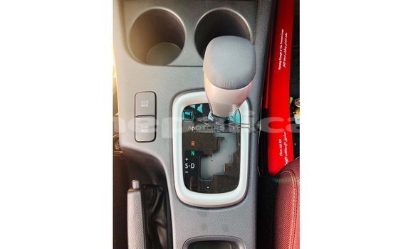 Buy Import Toyota Hilux White Car in Import - Dubai in Bagmati Buy Import Toyota Hilux White Car in Import - Dubai in Bagmati