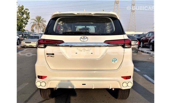 Buy Import Toyota Fortuner White Car in Import - Dubai in Bagmati Buy Import Toyota Fortuner White Car in Import - Dubai in Bagmati