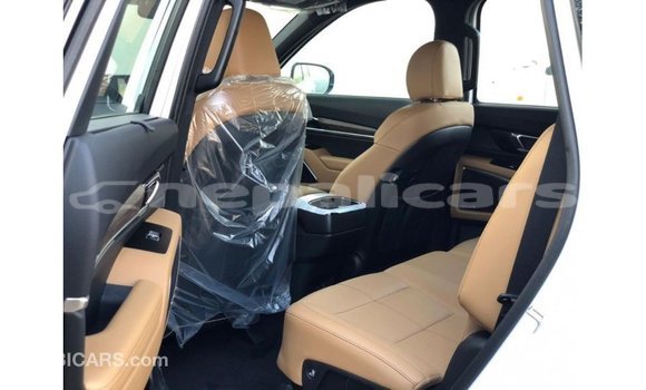 Buy Import Kia Carens White Car in Import - Dubai in Bagmati Buy Import Kia Carens White Car in Import - Dubai in Bagmati