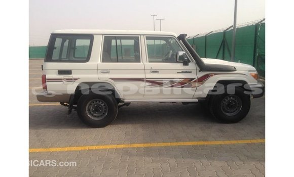 Buy Import Toyota Land Cruiser White Car in Import - Dubai in Bagmati Buy Import Toyota Land Cruiser White Car in Import - Dubai in Bagmati