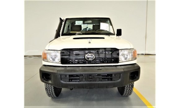 Buy Import Toyota Land Cruiser White Car in Import - Dubai in Bagmati Buy Import Toyota Land Cruiser White Car in Import - Dubai in Bagmati