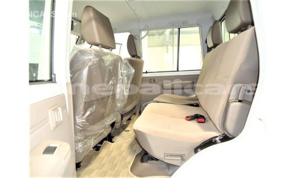 Buy Import Toyota Land Cruiser White Car in Import - Dubai in Bagmati Buy Import Toyota Land Cruiser White Car in Import - Dubai in Bagmati