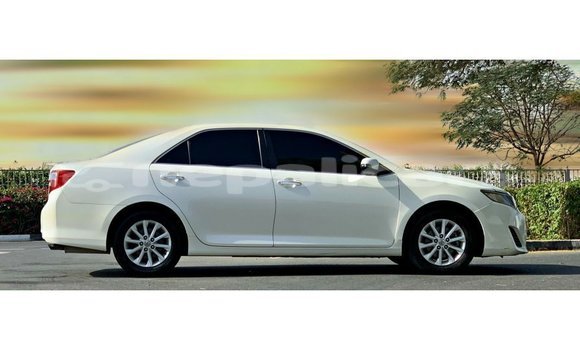 Buy Import Toyota Camry White Car in Import - Dubai in Bagmati Buy Import Toyota Camry White Car in Import - Dubai in Bagmati