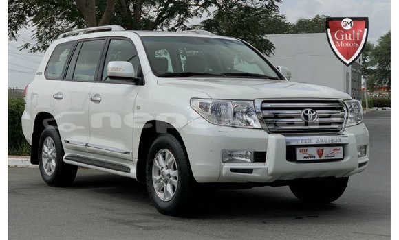 Buy Import Toyota Land Cruiser White Car in Import - Dubai in Bagmati Buy Import Toyota Land Cruiser White Car in Import - Dubai in Bagmati