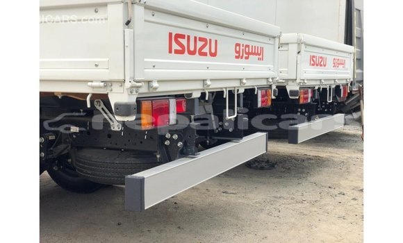 Buy Import Isuzu FTR 850 White Truck in Import - Dubai in Bagmati Buy Import Isuzu FTR 850 White Truck in Import - Dubai in Bagmati